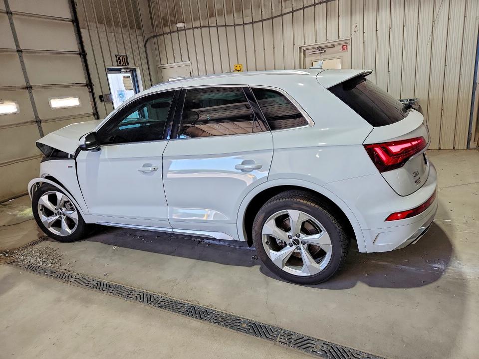 Photo 2 from auction – 2022 AUDI Q5 with VIN WA1EAAFY3N2043369