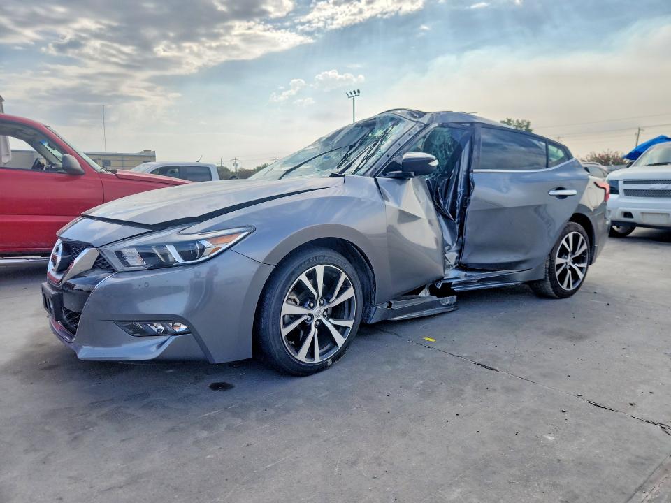 Photo 1 from auction – 2017 NISSAN MAXIMA with VIN 1N4AA6AP8HC401621