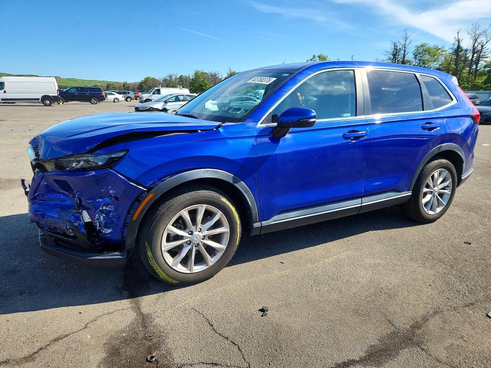 HONDA CR-V 2023 with VIN 2HKRS4H79PH428642 - Photo from auction