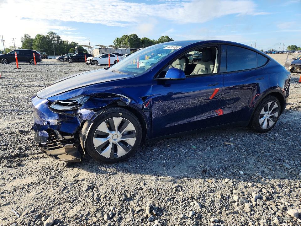 TESLA MODEL Y 2023 مع رقم تعريف المركبة 7SAYGDEE2PA075966 - صورة من المزاد