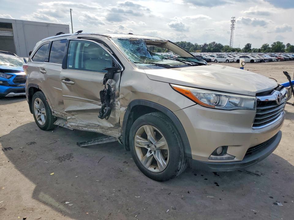 Photo 4 from auction – 2015 TOYOTA HIGHLANDER with VIN 5TDDKRFH5FS092998