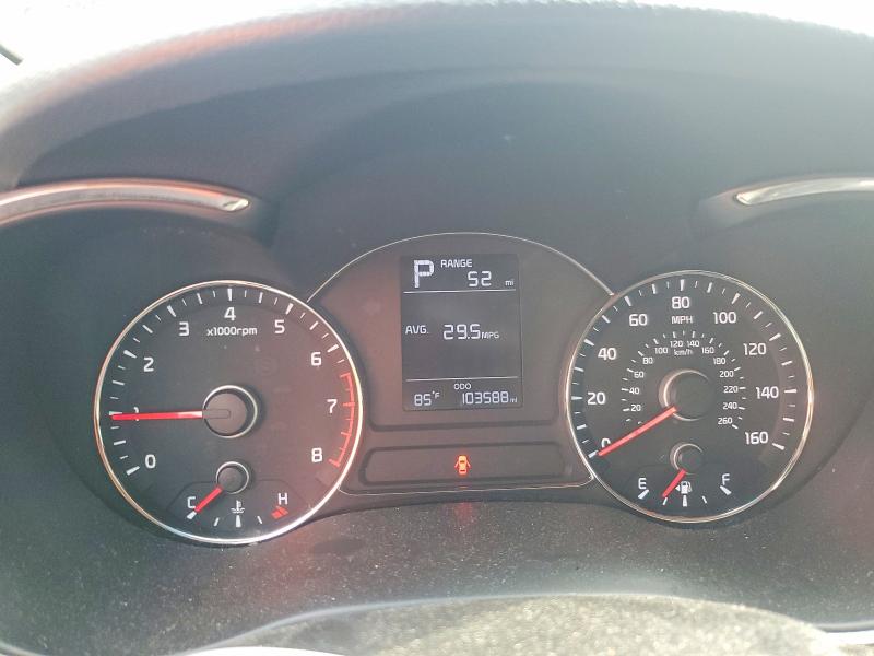 Photo 9 from auction – 2017 KIA FORTE with VIN 3KPFK4A78HE017901