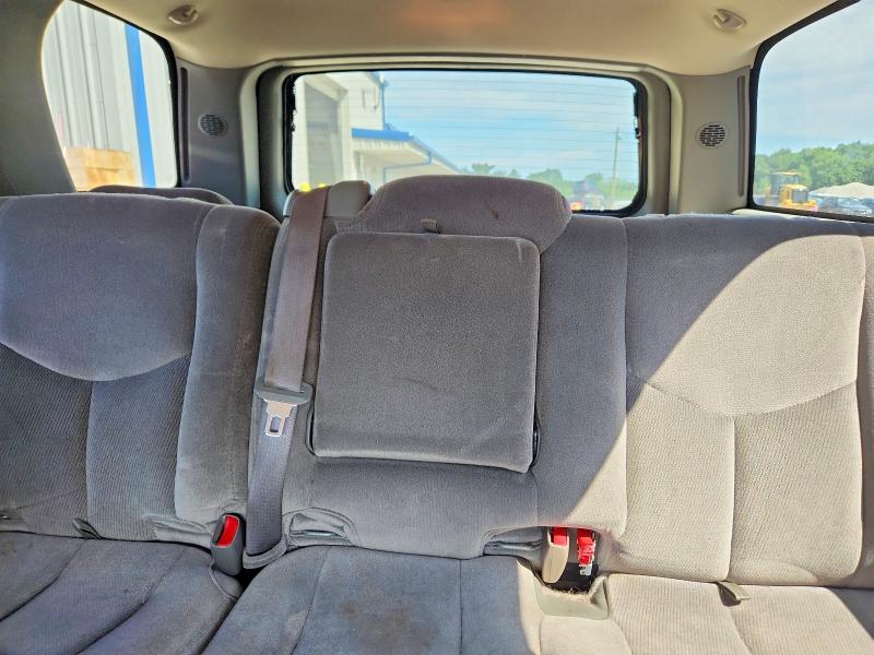 Photo 10 from auction – 2005 GMC YUKON with VIN 1GKEC13V85J153824