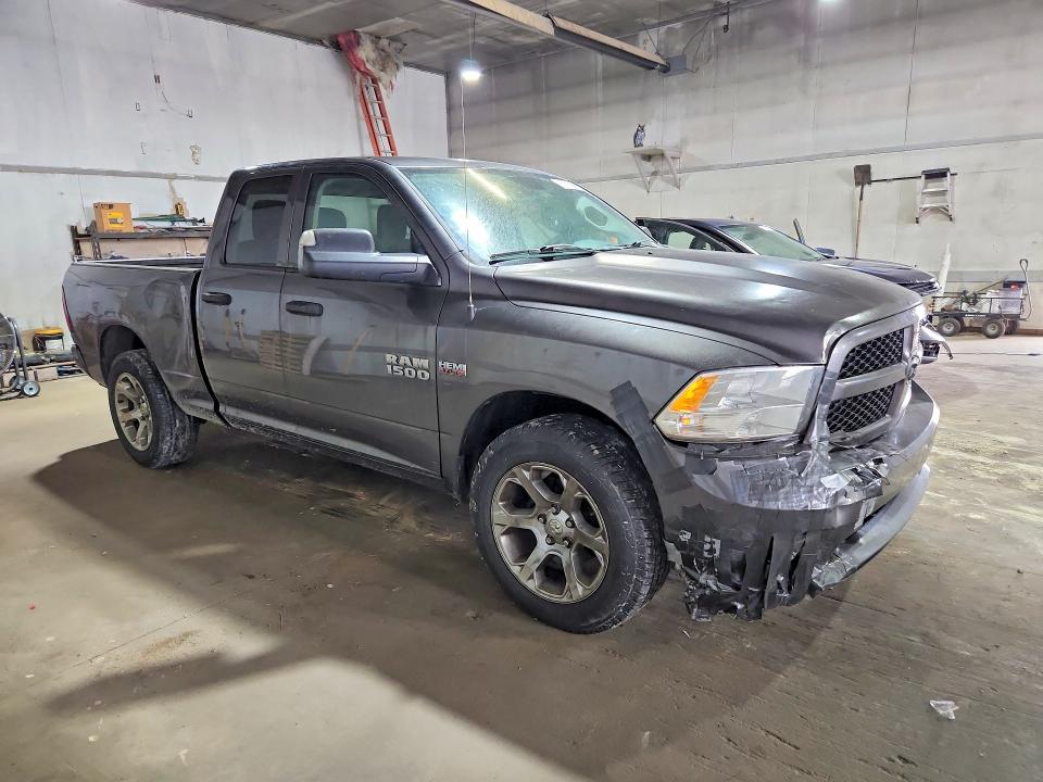 Photo 4 from auction – 2016 RAM 1500 with VIN 1C6RR7FT5GS129509