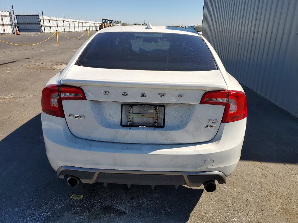 Photo 6 from auction – 2012 VOLVO S60 with VIN YV1902FH2C2084082