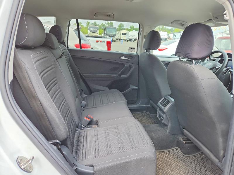 Снимка 10 от търг – 2022 VOLKSWAGEN TIGUAN с VIN 3VV0B7AX1NM077223
