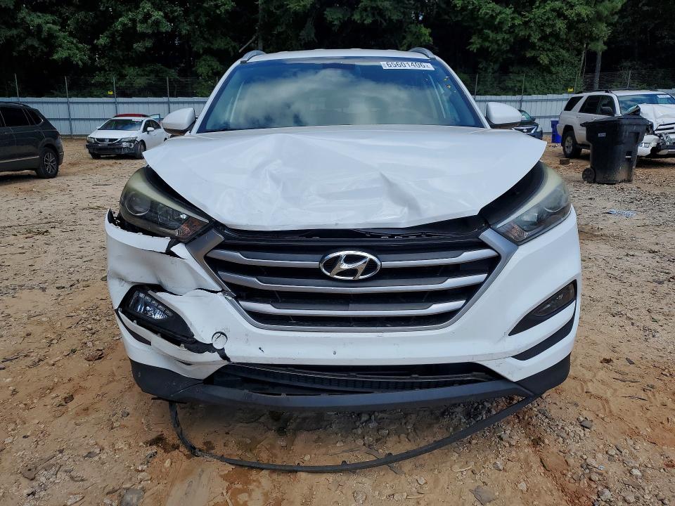 Photo 5 from auction – 2017 HYUNDAI TUCSON with VIN KM8J33A48HU423875
