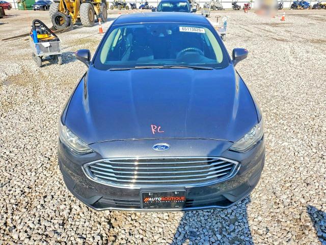 Photo 5 from auction – 2019 FORD FUSION with VIN 3FA6P0LU1KR226366