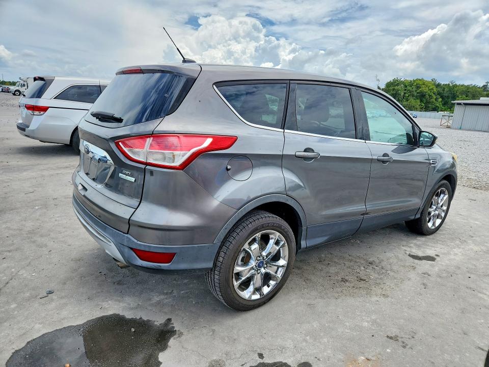 Photo 3 from auction – 2013 FORD ESCAPE with VIN 1FMCU0HX8DUD49128