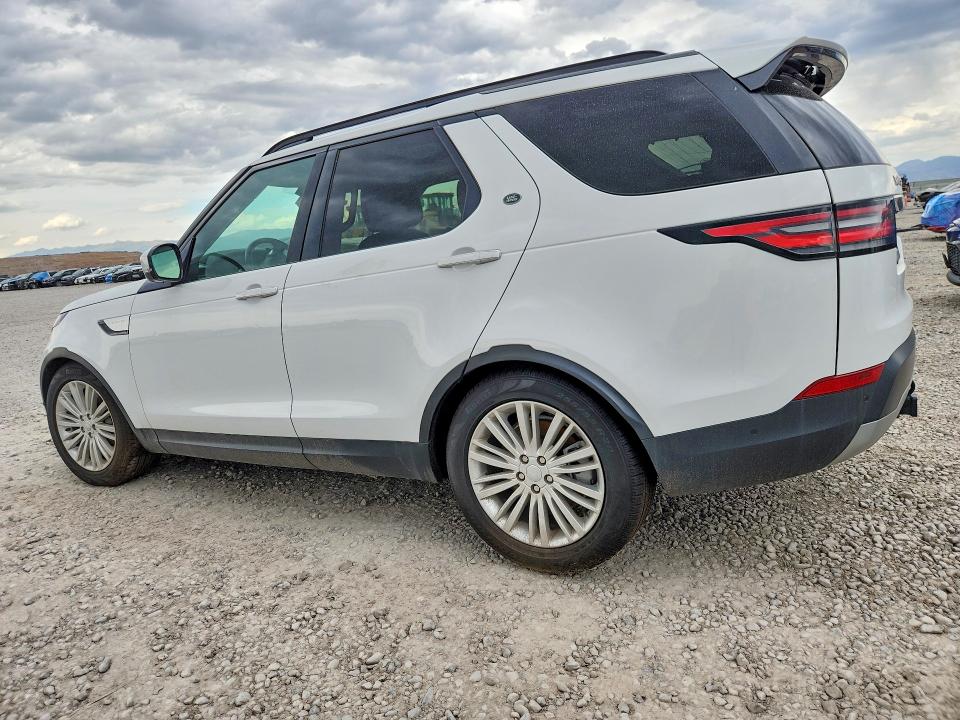 Photo 2 from auction – 2018 LAND ROVER DISCOVERY with VIN SALRT2RV3JA057421