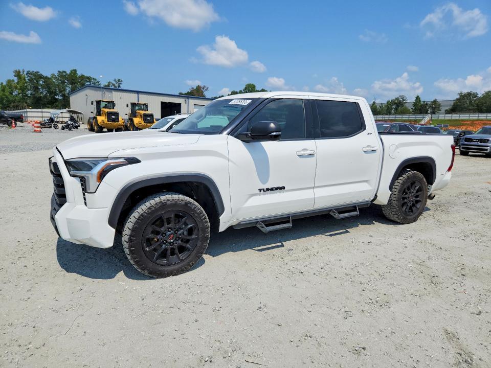 TOYOTA TUNDRA 2023 with VIN 5TFLA5DB5PX058478 - Photo from auction