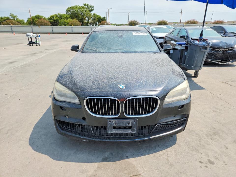 Photo 5 from auction – 2014 BMW 750 with VIN WBAYF8C58ED142486