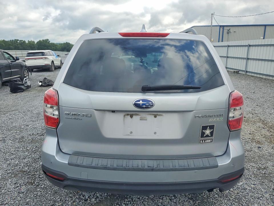 Photo 6 from auction – 2016 SUBARU FORESTER with VIN JF2SJADC7GH522590