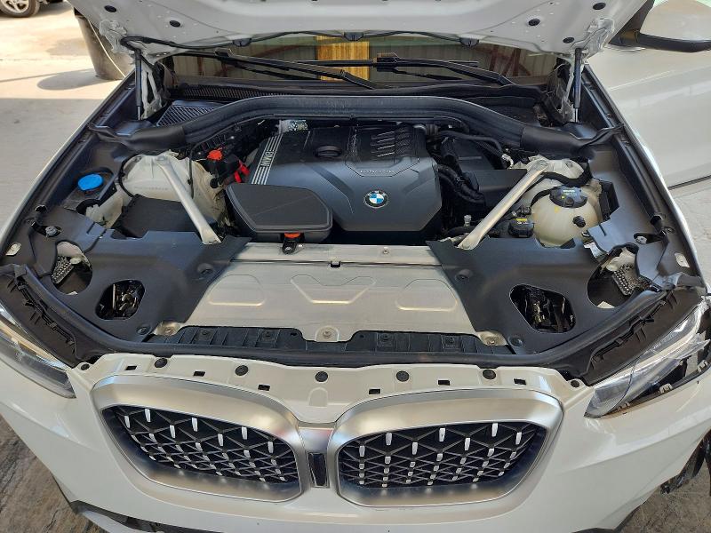 Photo 11 from auction – 2022 BMW X4 with VIN 5UX33DT08N9M20131