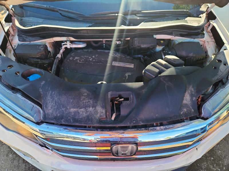 Photo 12 from auction – 2017 HONDA PILOT with VIN 5FNYF6H21HB505410