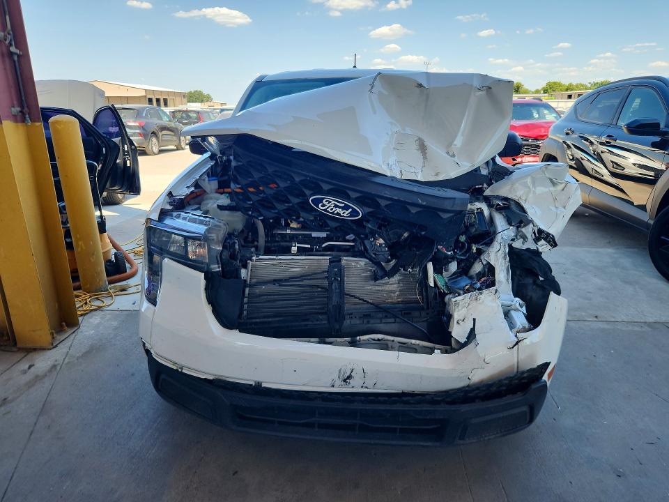 Photo 5 from auction – 2025 FORD MAVERICK with VIN 3FTTW8A33SRA13542