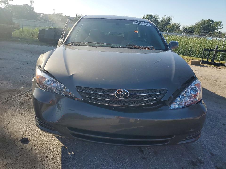 Photo 5 from auction – 2003 TOYOTA CAMRY with VIN 4T1BE32K73U767881