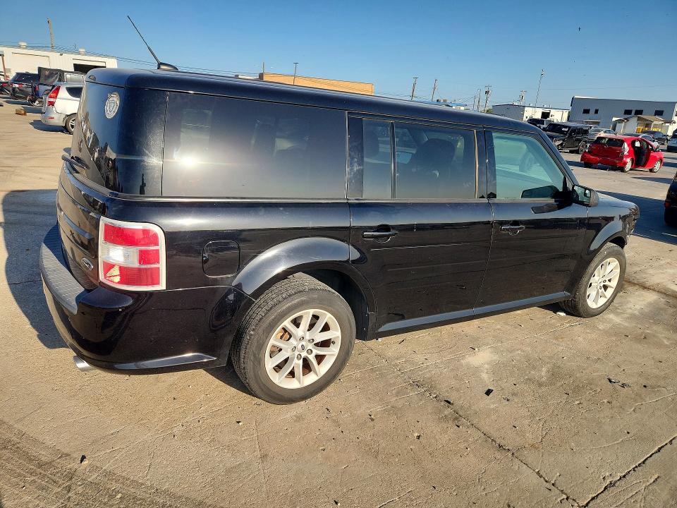 Photo 3 from auction – 2019 FORD FLEX with VIN 2FMGK5B82KBA06596