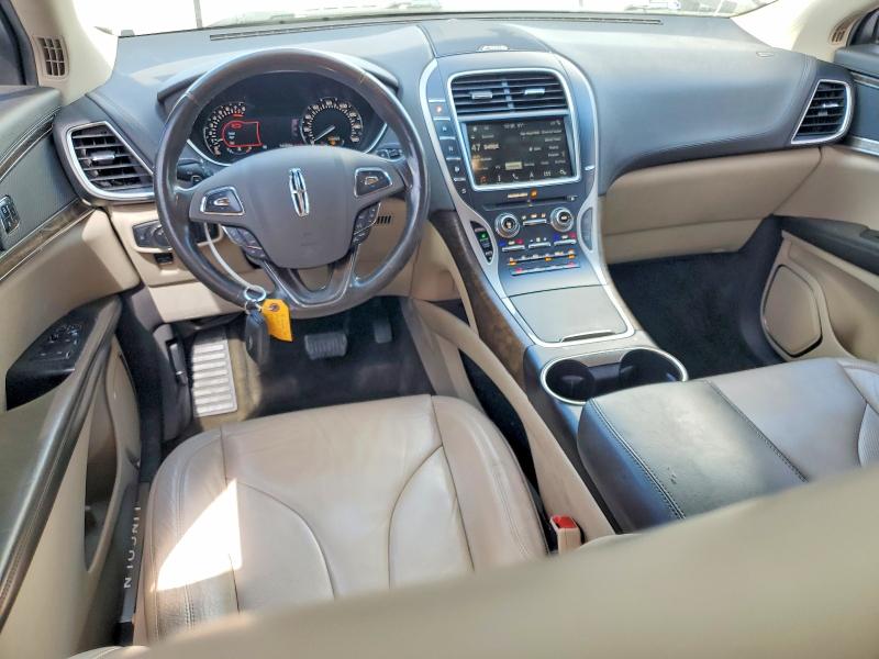 Photo 8 from auction – 2016 LINCOLN MKX with VIN 2LMTJ6KR6GBL56776