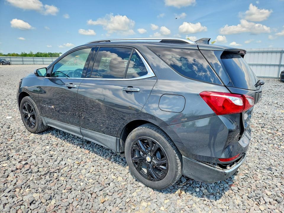 Photo 2 from auction – 2021 CHEVROLET EQUINOX with VIN 2GNAXXEV7M6130343