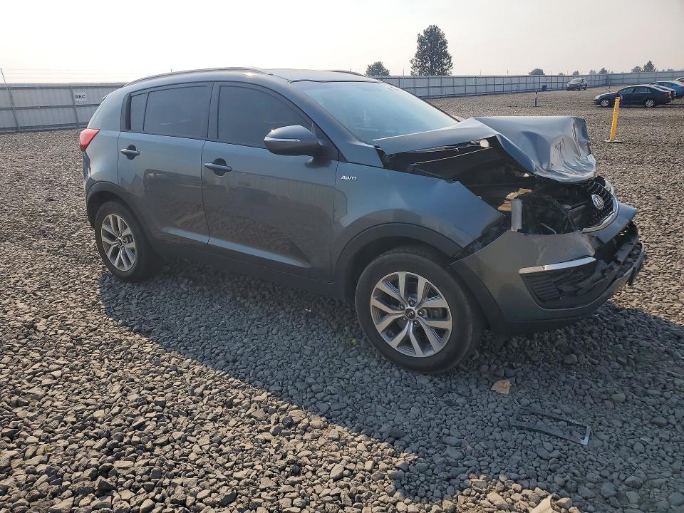 Photo 4 from auction – 2015 KIA SPORTAGE with VIN KNDPBCAC9F7713871