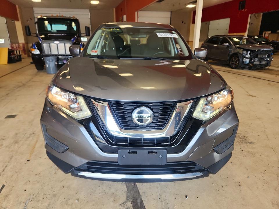 Photo 5 from auction – 2019 NISSAN ROGUE with VIN 5N1AT2MV9KC813041