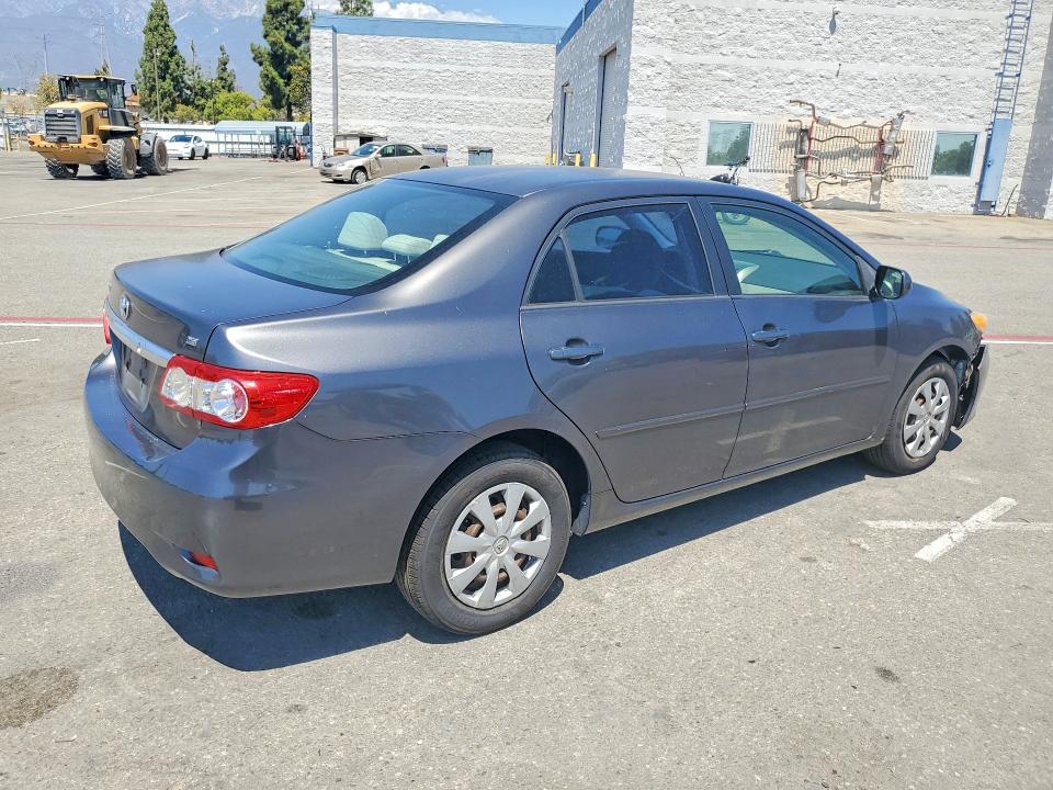 Photo 3 from auction – 2011 TOYOTA COROLLA with VIN JTDBU4EE6B9160472