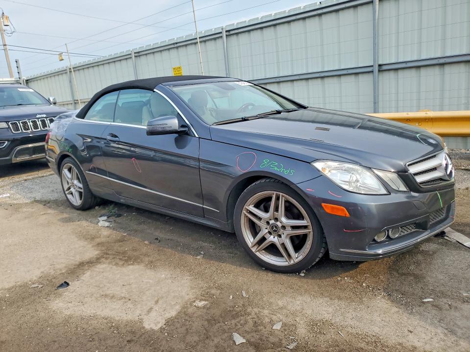 Photo 4 from auction – 2011 MERCEDES-BENZ E with VIN WDDKK5GF2BF057526