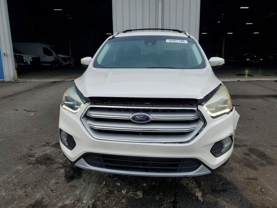 Photo 5 from auction – 2017 FORD ESCAPE with VIN 1FMCU0J93HUB49291