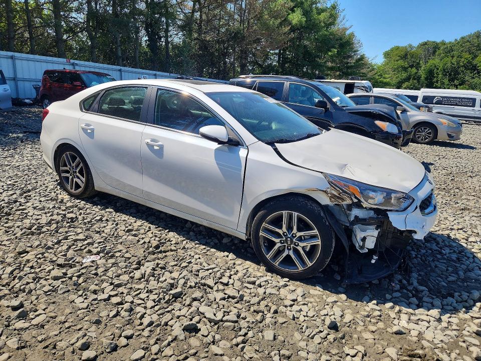 Photo 4 from auction – 2021 KIA FORTE with VIN 3KPF54AD0ME294372