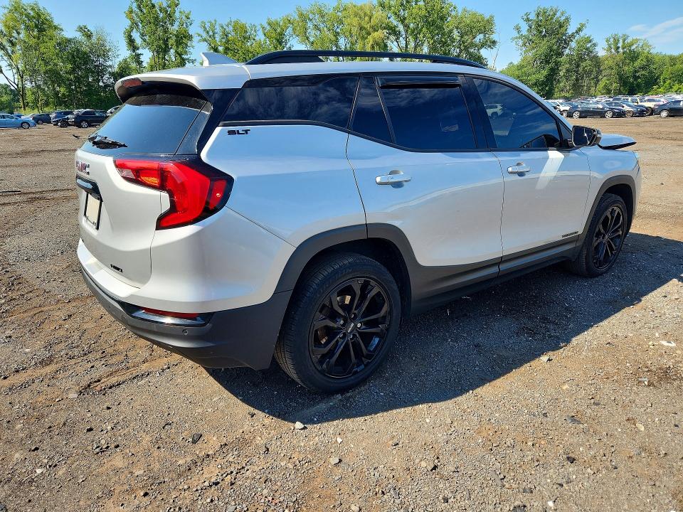 Photo 3 from auction – 2020 GMC TERRAIN with VIN 3GKALVEV1LL304365