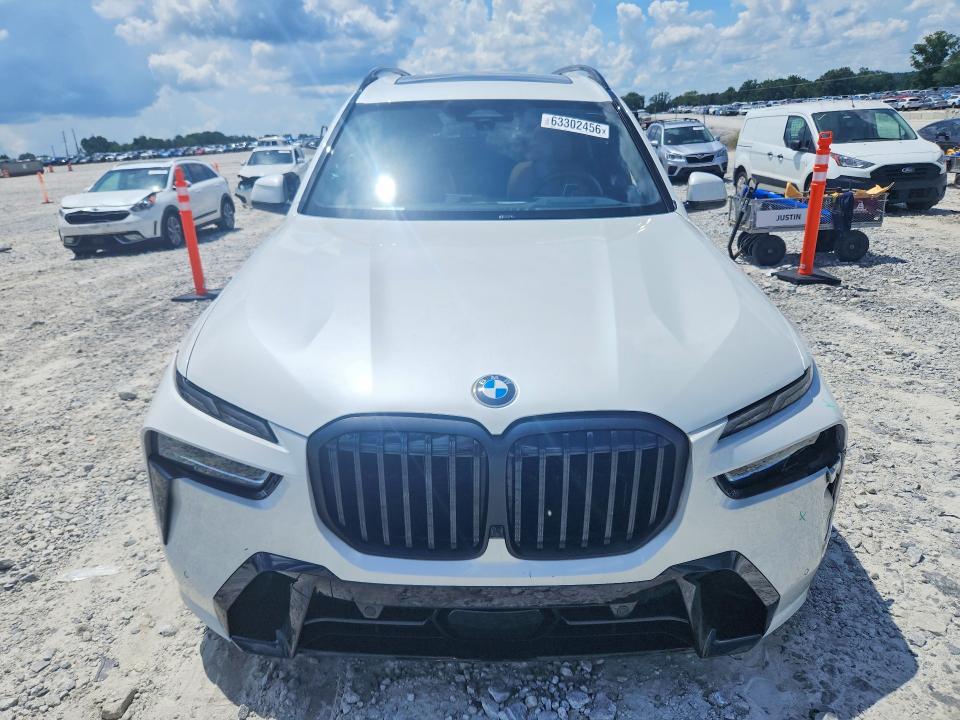 Foto 5 de la subasta – 2024 BMW X7 con VIN 5UX23EM04R9U25297