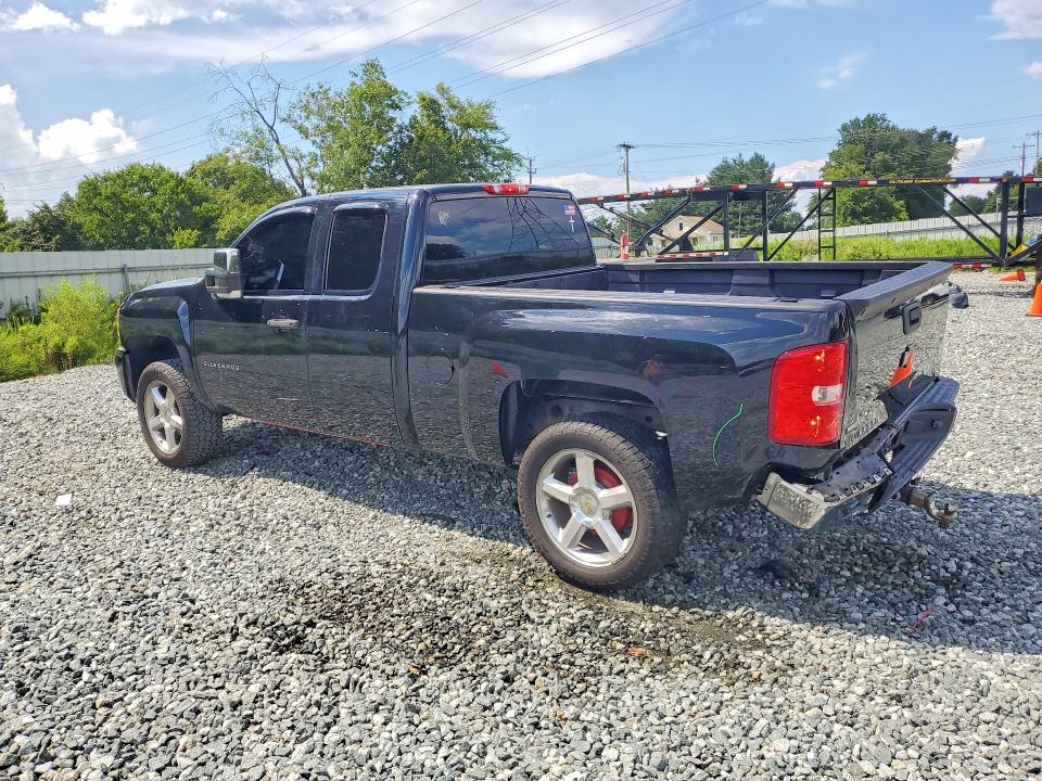 Photo 2 from auction – 2011 CHEVROLET SILVERADO with VIN 1GCRKSE31BZ450237