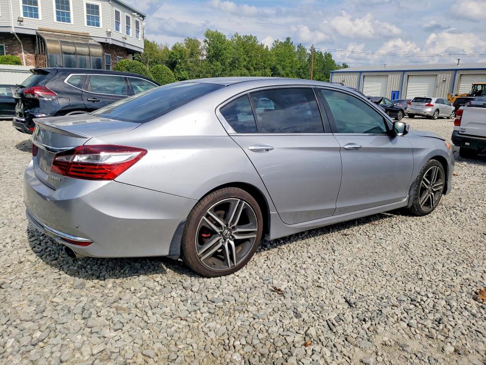 Photo 3 from auction – 2016 HONDA ACCORD with VIN 1HGCR2F56GA165686