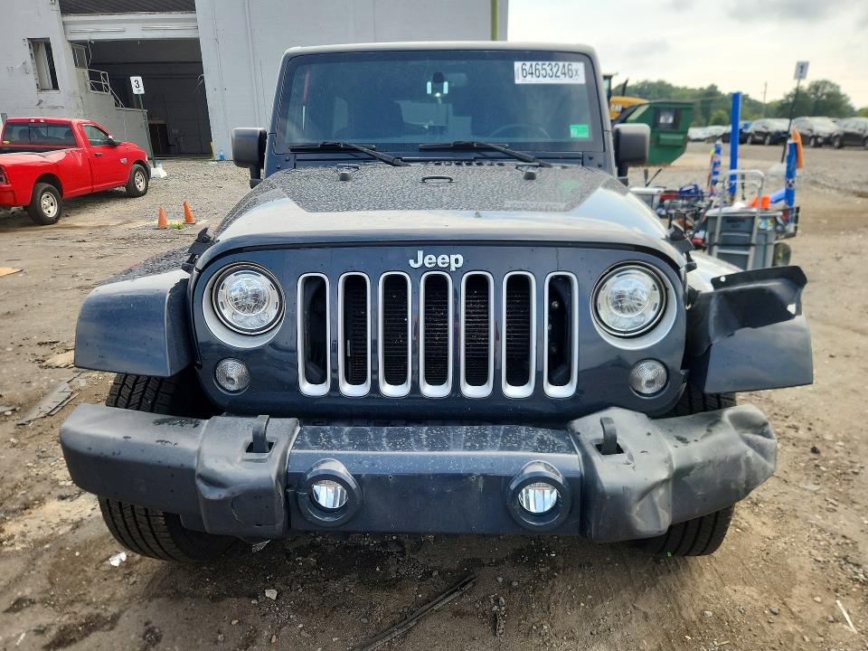 Photo 5 from auction – 2017 JEEP WRANGLER UNLIMITED with VIN 1C4BJWEG3HL734303