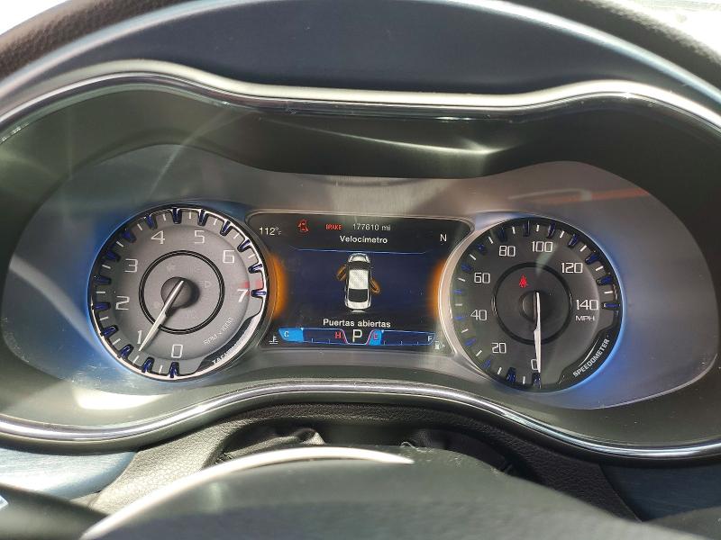 Снимка 9 от търг – 2015 CHRYSLER 200 с VIN 1C3CCCBG8FN572773