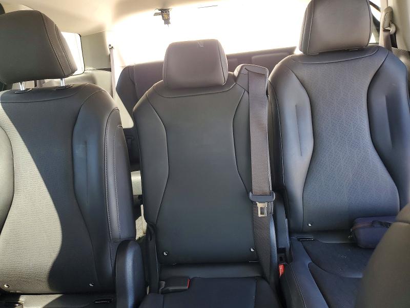 Photo 10 from auction – 2026 KIA CARNIVAL with VIN KNDNB5KA7T6128157