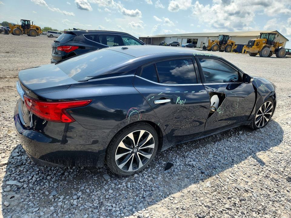 Photo 3 from auction – 2016 NISSAN MAXIMA with VIN 1N4AA6AP8GC410740