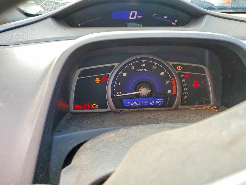 Photo 9 from auction – 2010 HONDA CIVIC with VIN 19XFA1F56AE063094