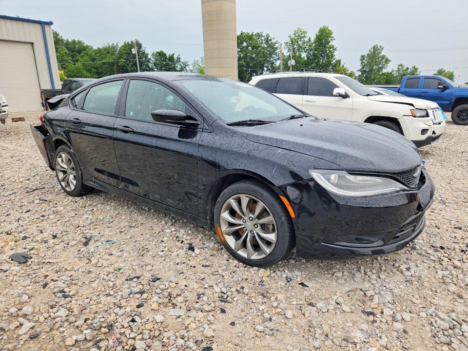 Photo 4 from auction – 2015 CHRYSLER 200 with VIN 1C3CCCDG5FN530266