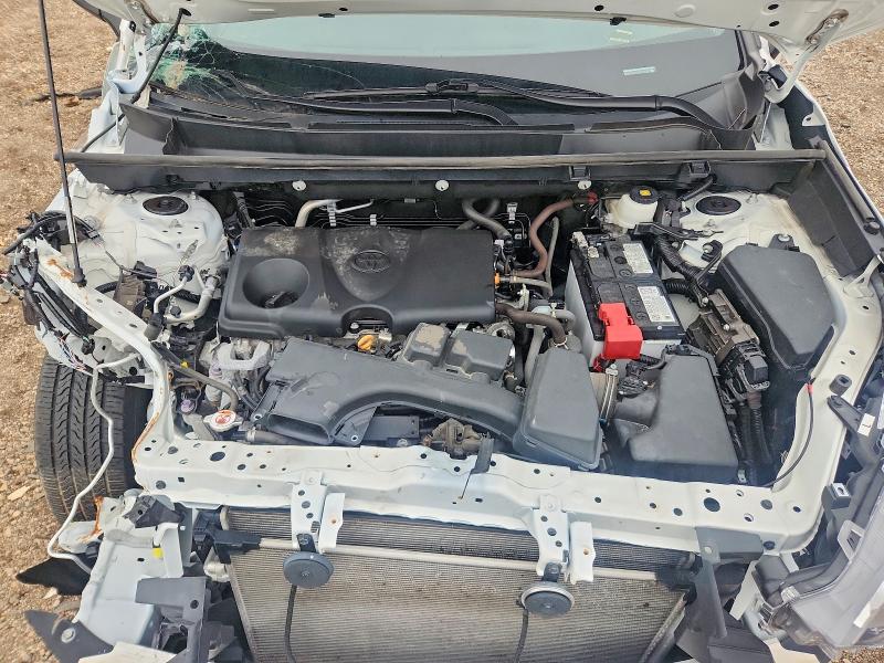 Photo 11 from auction – 2024 TOYOTA RAV4 with VIN 2T3F1RFV3RC418237