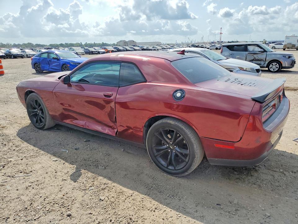 Photo 2 from auction – 2018 DODGE CHALLENGER with VIN 2C3CDZAG5JH161477