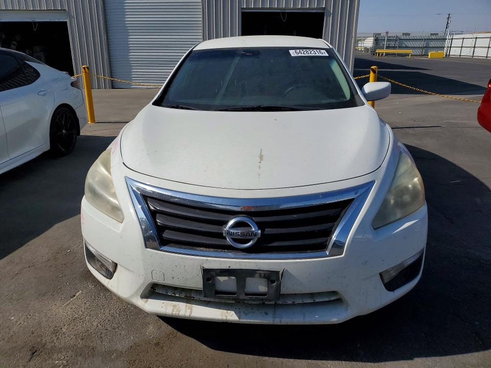 Photo 5 from auction – 2015 NISSAN ALTIMA with VIN 1N4AL3AP0FC422405
