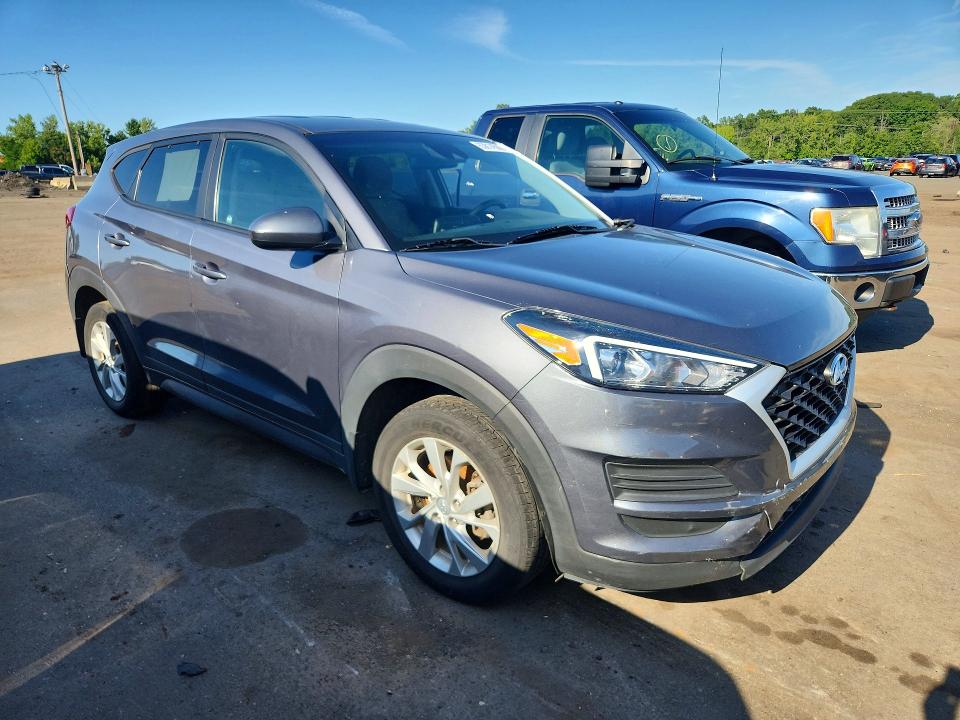 Photo 4 from auction – 2019 HYUNDAI TUCSON with VIN KM8J2CA44KU964416