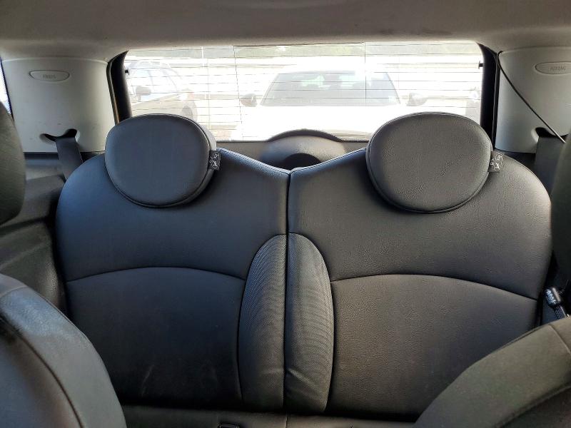 Photo 10 from auction – 2007 MINI COOPER with VIN WMWMF33577TU62876