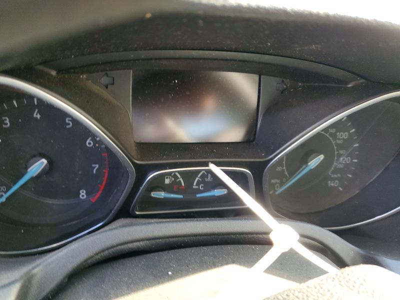 Photo 9 from auction – 2017 FORD FOCUS with VIN 1FADP3M2XHL263834