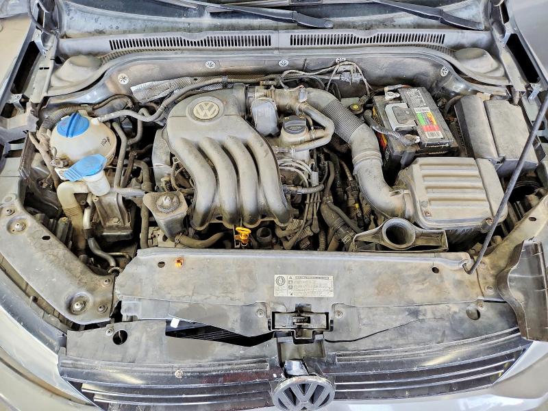 Photo 11 from auction – 2011 VOLKSWAGEN JETTA with VIN 3VW2K7AJ8BM400565