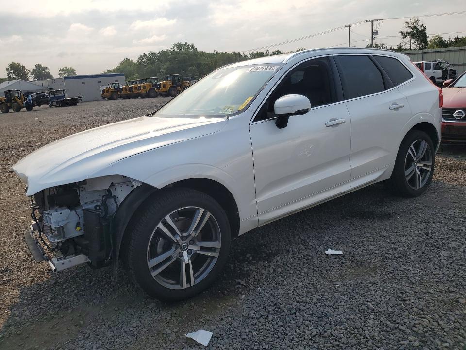 VOLVO XC60 2019 z numerem VIN LYV102RK2KB214501 - Zdjęcie z aukcji