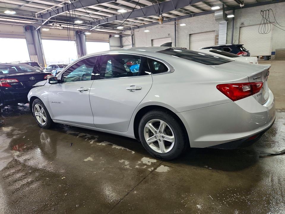 Photo 2 from auction – 2019 CHEVROLET MALIBU with VIN 1G1ZB5ST3KF218660