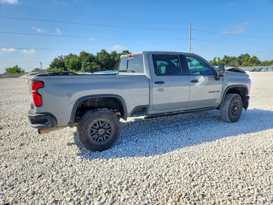 Photo 3 from auction – 2025 CHEVROLET SILVERADO with VIN 1GC4KYEY6SF142152